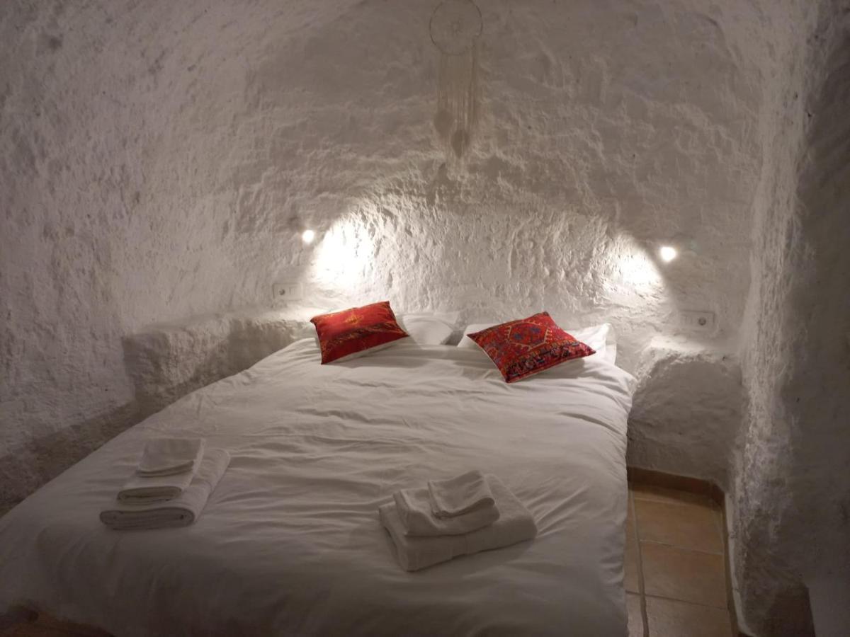Cuevas Barrio Las Santas Huescar Luaran gambar