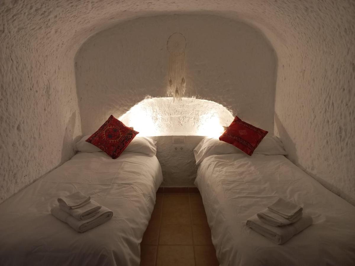 Cuevas Barrio Las Santas Huescar Luaran gambar