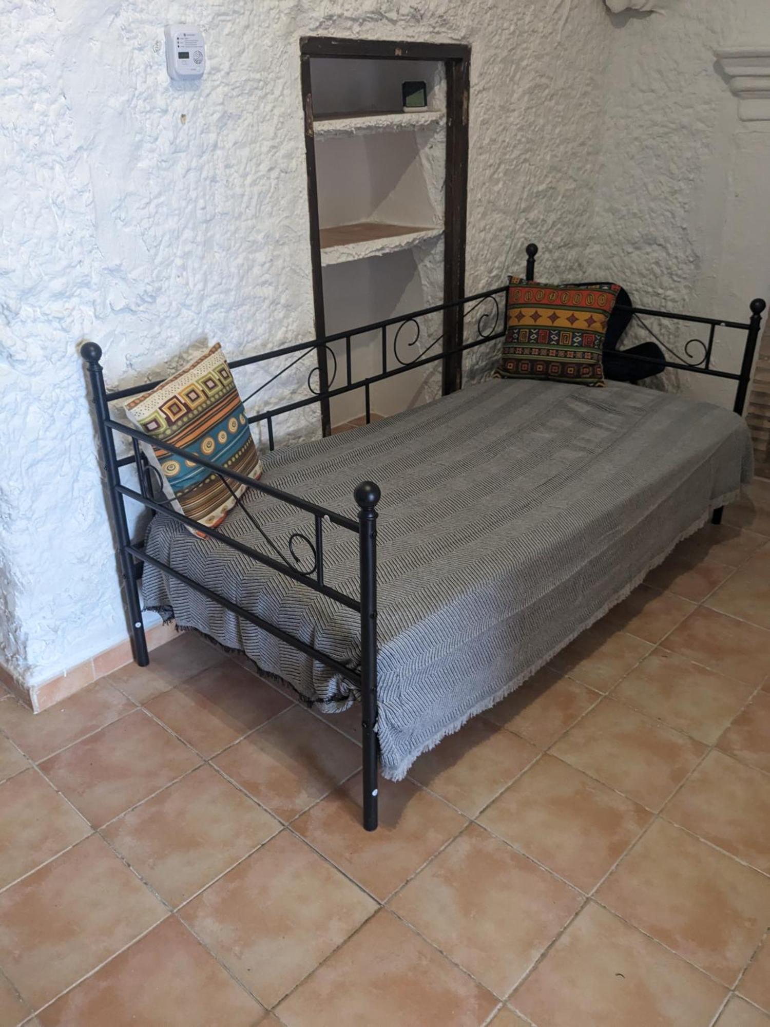 Cuevas Barrio Las Santas Huescar Luaran gambar