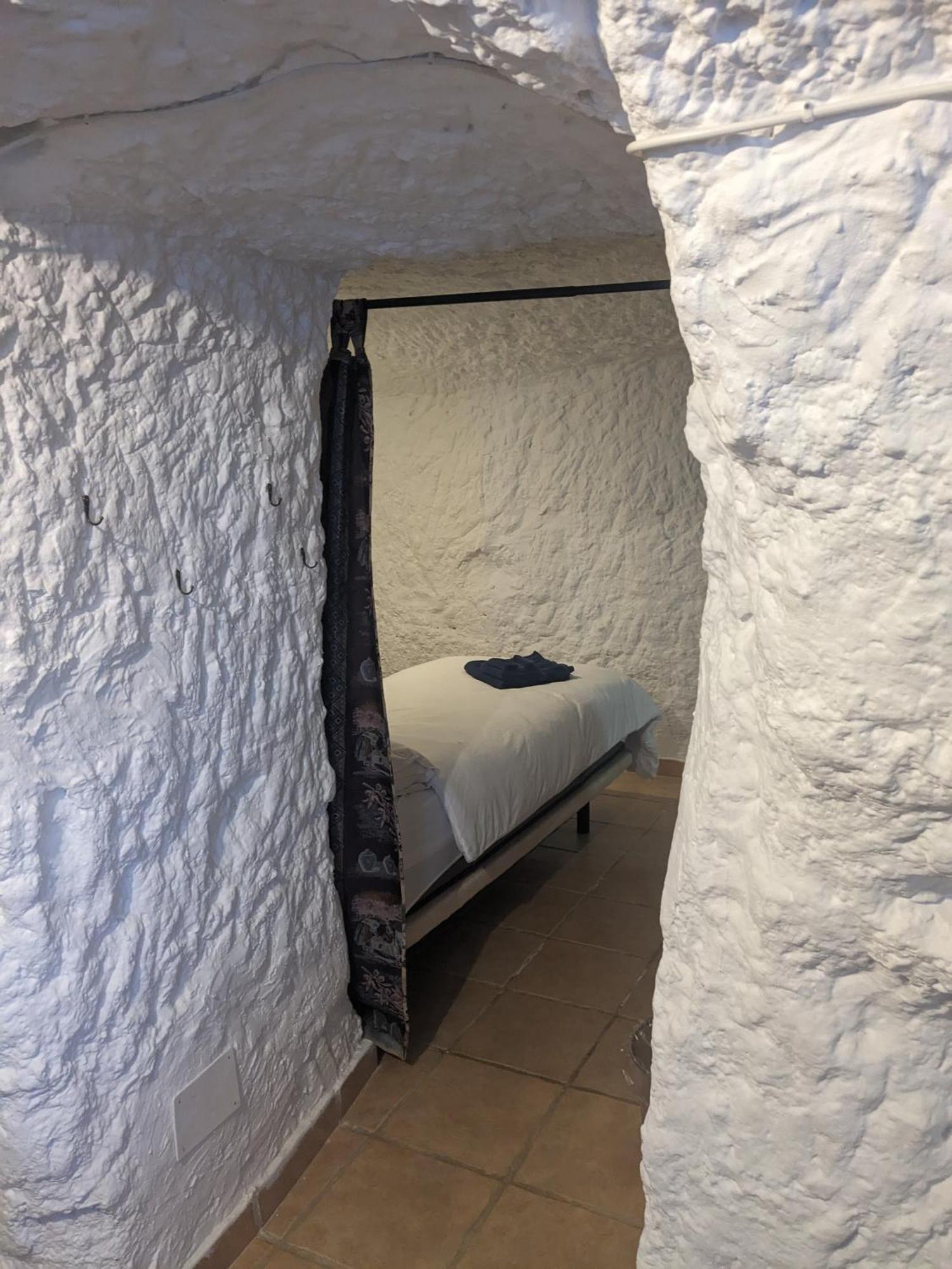 Cuevas Barrio Las Santas Huescar Luaran gambar